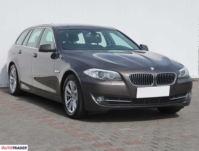 BMW 520 2.0 181 KM 2013r. (Piaseczno)