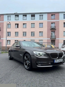 BMW Seria 7 F01 Sedan L Facelifting 730Ld 258KM 2013