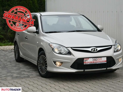 Hyundai i30 1.4 benzyna + LPG 109 KM 2010r. (Kampinos)