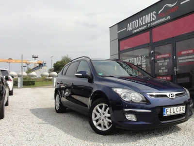 Hyundai i30 I CW 2.0 143KM 2009