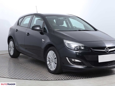 Opel Astra 1.4 138 KM 2013r. (Piaseczno)