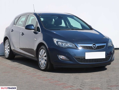 Opel Astra 1.6 113 KM 2010r. (Piaseczno)