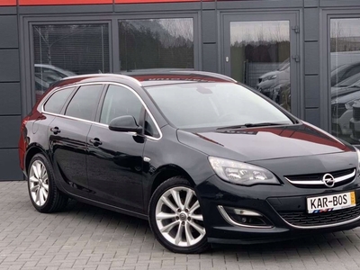 Opel Astra J Sports Tourer Facelifting 2.0 CDTI ECOTEC 165KM 2013