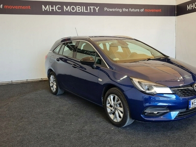 Opel Astra K Sportstourer Facelifting 1.2 Turbo 145KM 2021