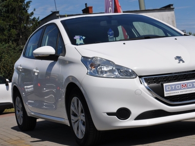 Peugeot 208 I