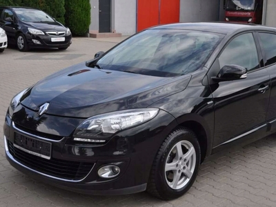 Renault Megane III Hatchback Facelifting 2013 Energy TCe 115KM 2013