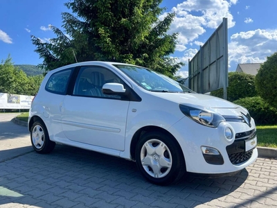 Renault Twingo II Hatchback 3d Facelifting 1.2 16V 75KM 2014