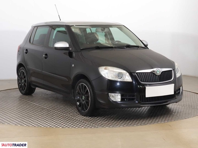 Skoda Fabia 1.4 84 KM 2009r. (Piaseczno)