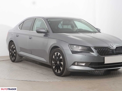 Skoda Superb 2.0 187 KM 2016r. (Piaseczno)