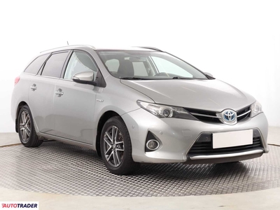 Toyota Auris 1.8 134 KM 2014r. (Piaseczno)