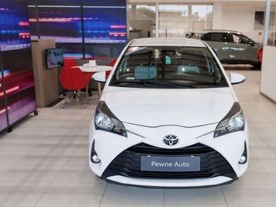 Toyota Yaris III Hatchback 5d Facelifting 1.0 VVT-i 69KM 2017