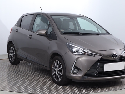 Toyota Yaris III , Salon Polska, 1. Właściciel, Serwis ASO, Klima, Tempomat