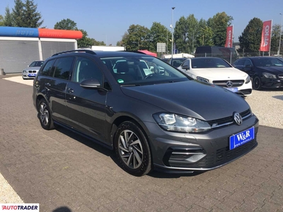 Volkswagen Golf 1.4 benzyna 125 KM 2017r. (Przeźmierowo)