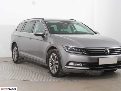 Volkswagen Passat 1.8 177 KM 2018r. (Piaseczno)