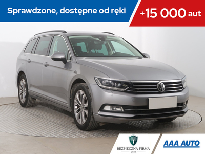 Volkswagen Passat B8 Variant 1.8 TSI BlueMotion Technology 180KM 2018