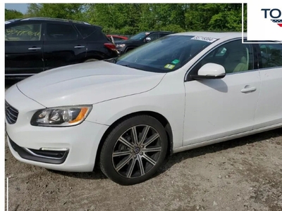 Volvo S60 II Sedan Facelifting 2.0 T5 DRIVE-E 245KM 2016