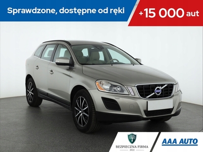 Volvo XC60 I SUV 2.0 D3 163KM 2011