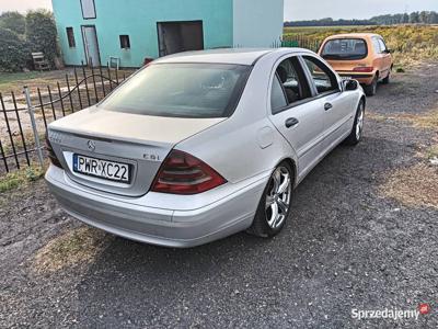 Mercedes c-klasa 2003r