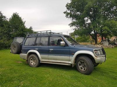 Mitsubishi pajero