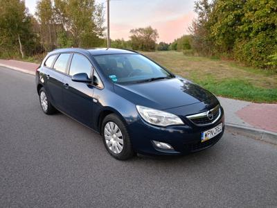 Opel Astra J 1,7 # ZADBANY # bogate wyposażenie #