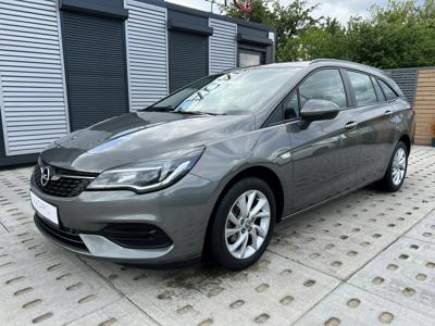 Opel Astra K Sportstourer Facelifting 1.2 Turbo 145KM 2020