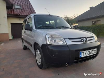 Peugeot Partner 1.4 benzyna. 2008r