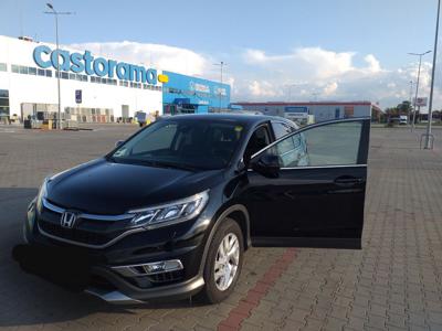 Sprzedam samochód Honda cr v 2015r