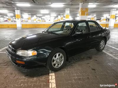 Toyota Camry 2.2