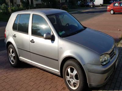 Volkswagen Golf IV 1,4 benz. z Niemiec