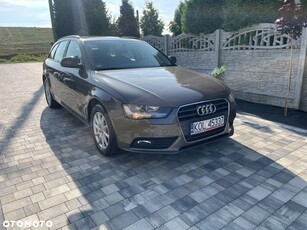 Audi A4 30 TDI mHEV Advanced S tronic