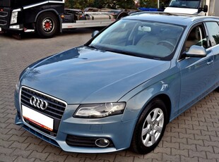 Audi A4 IV (B8)