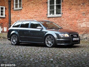 Audi RS4 Avant