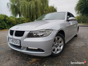 BMW 318 STAN BDB 1 własciciel zarejestrowany E90 (2005-2012)