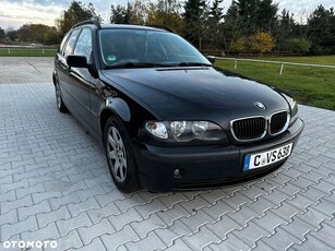 BMW Seria 3 318i Touring