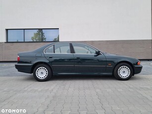 BMW Seria 5 523i