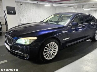 BMW Seria 7 740d