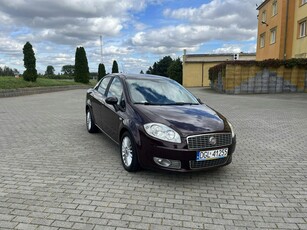 Fiat Linea Sedan 1.4 77KM 2011