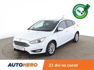 Ford Focus III bi-xenon, navi, klima auto, czujniki parkowania, grzane fotele