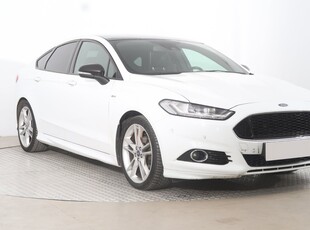 Ford Mondeo VIII , Salon Polska, 180 KM, Navi, Klimatronic, Parktronic,