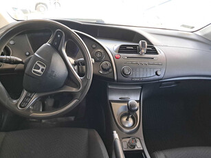 Honda Civic 2010 1.4 i