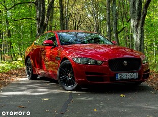 Jaguar XE 20t Prestige