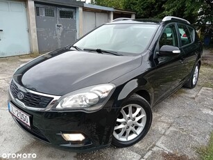 Kia Ceed 1.6 CRDi SW Dream-Team Edition