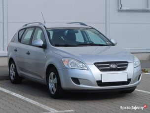 Kia Ceed 1.6 CVVT