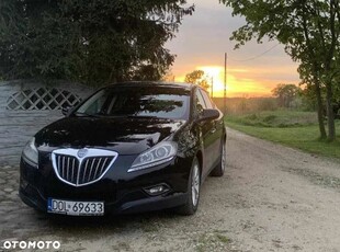 Lancia Delta 1.9 MultiJet Twinturbo Oro