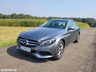 Mercedes-Benz Klasa C 250 9G-TRONIC