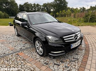 Mercedes-Benz Klasa C 250 CGI BlueEff Avantgarde