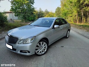 Mercedes-Benz Klasa E 200 CGI BlueEffICIENCY Elegance