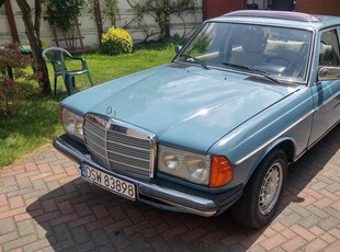 Mercedes W123 2.4D 1982r zamienię