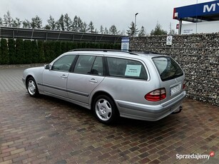 Mercedes W210 lift 2003r