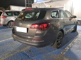 Opel Astra 2012 1.4 T LPG 196309km Kombi